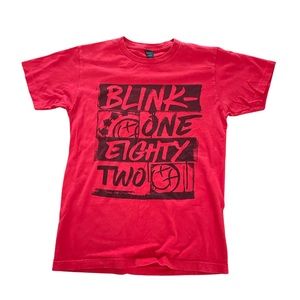 Blink 182: 2017 Tour Merch: Adult Unisex Small: Mark Hoppus: Travis Barker: EMO